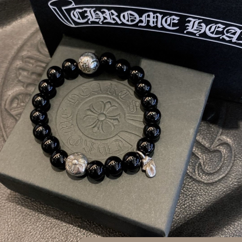 Ch**me He**ts bracelets